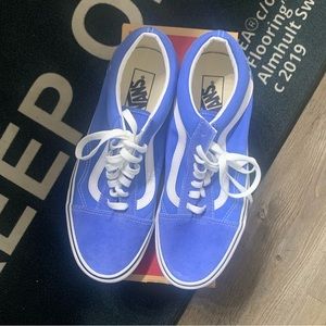 Ultramarine/true white Vans